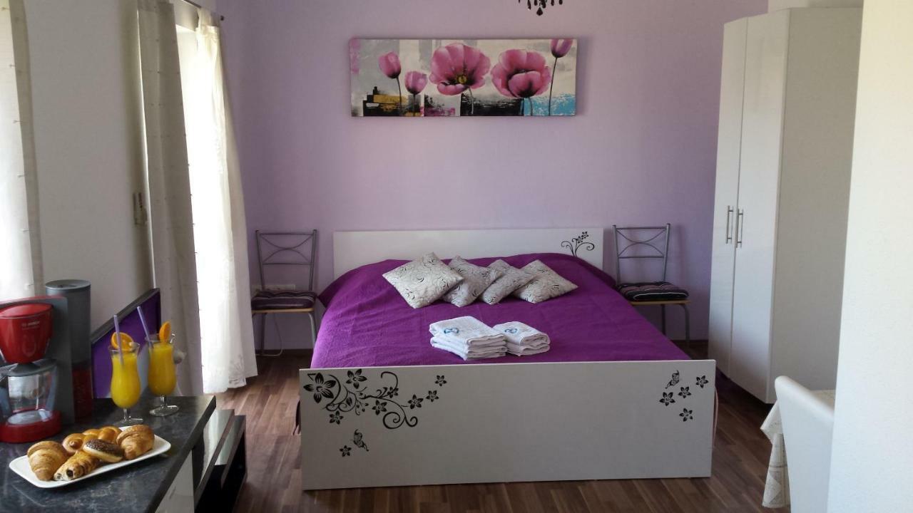 Apartments Lavanda 비오그라드나모루 외부 사진